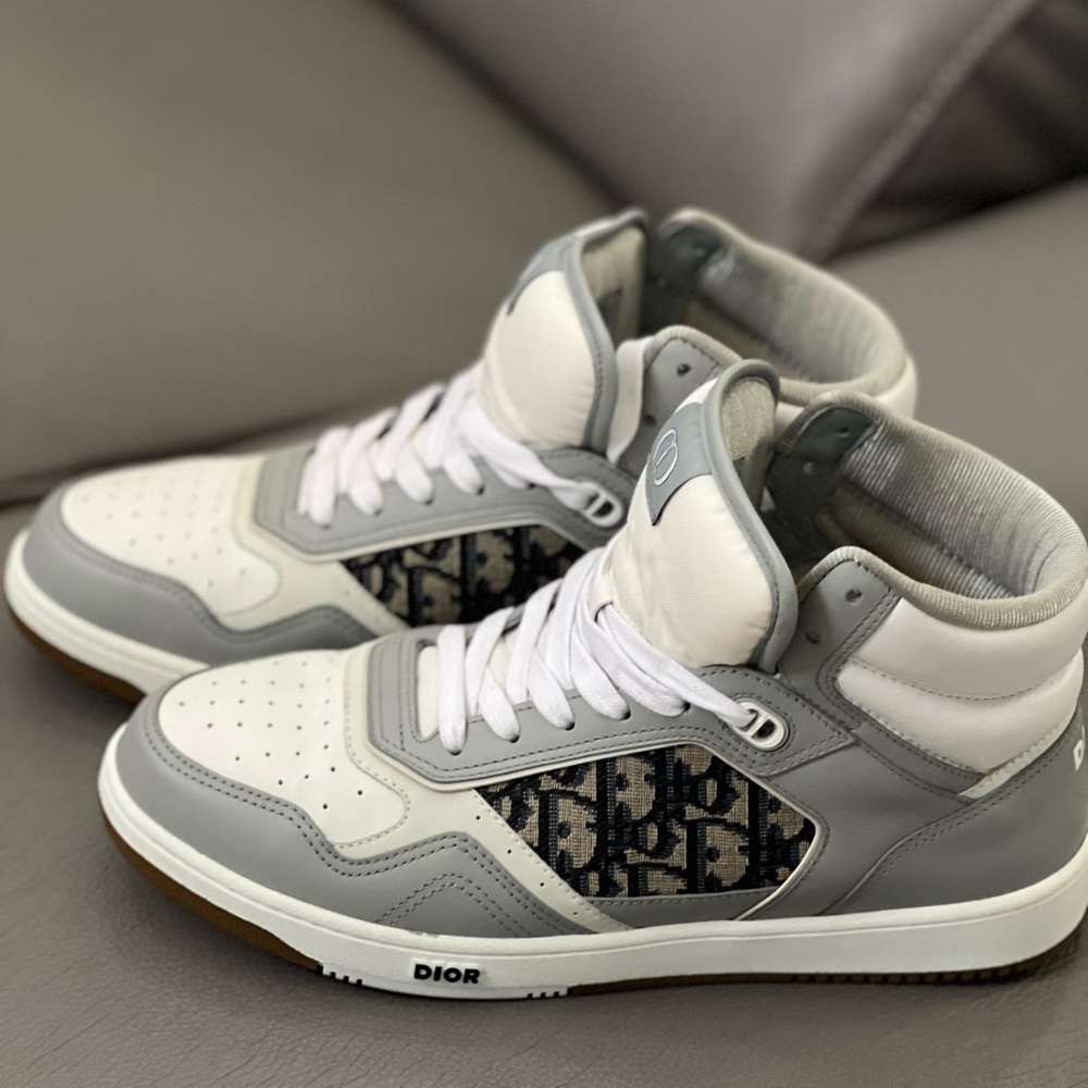 Men’s size 9.5 Dior shoes - Picture 3 of 4